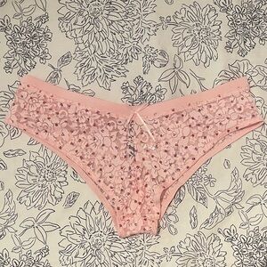 NWT Vintage Victoria Secret Pink Lace Floral Panty